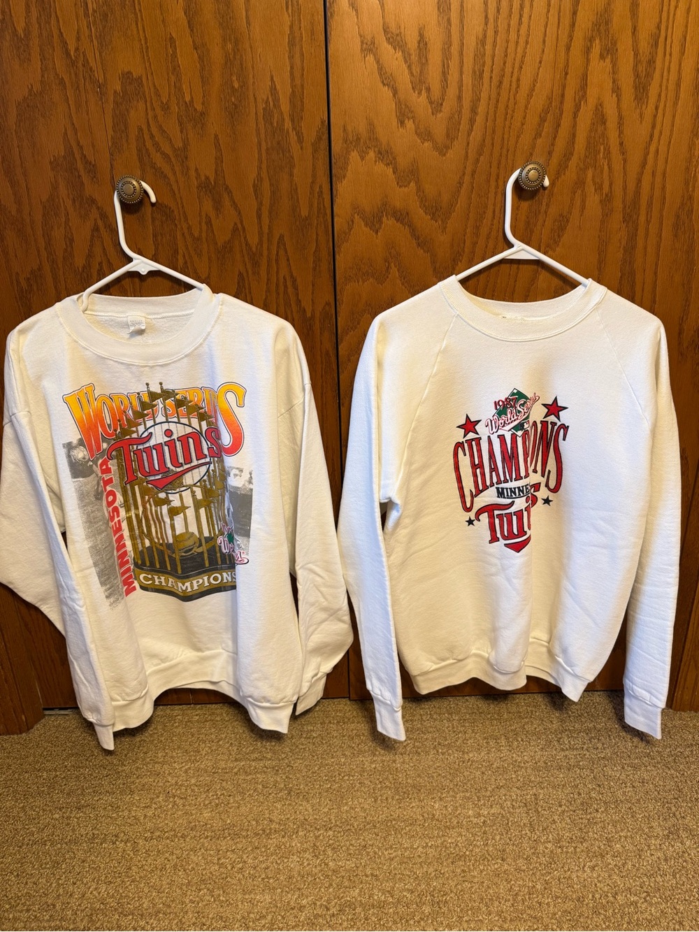 Minnesota Twins 1987 & 1991 World Series sweatshirt combo XL